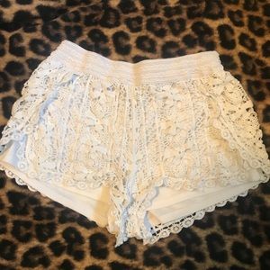 White Lace Shorts ✨🌤